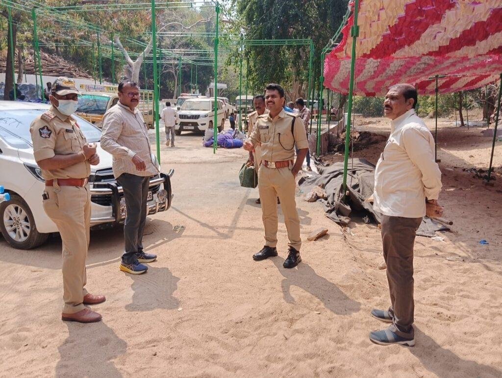 నిత్యపూజ స్వామి కోన లో ఏర్పాట్లు పరిశీలించిన జిల్లా ఎస్పీ