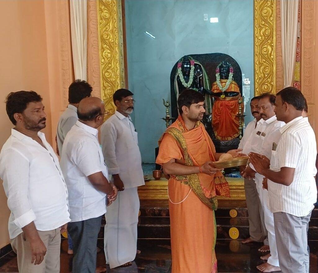 ఘనంగా ఎమ్మెల్సీ భూమిరెడ్డి రాంగోపాల్ రెడ్డి జన్మదిన వేడుకలు, పరమాత్మ సేవా ఆశ్రమంలో అన్నదానం,