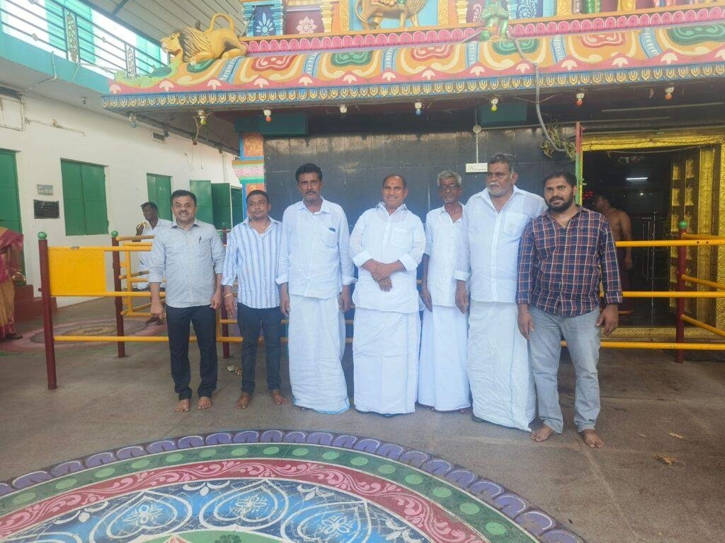 శ్రీ రేణుక ఎల్లమ్మ తల్లిని  దర్శించుకున్న మాజీ ఎమ్మెల్సీ పుత్త నరసింహారెడ్డి