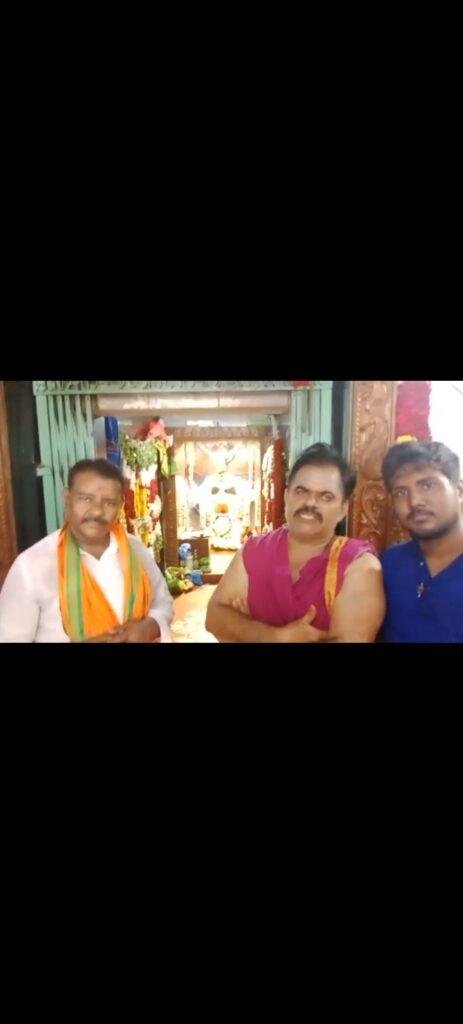 ఆరుద్ర నక్షత్రం రోజున భుజంగేశ్వర ఆలయంలో ప్రత్యేక పూజలు చేసిన భక్తులు