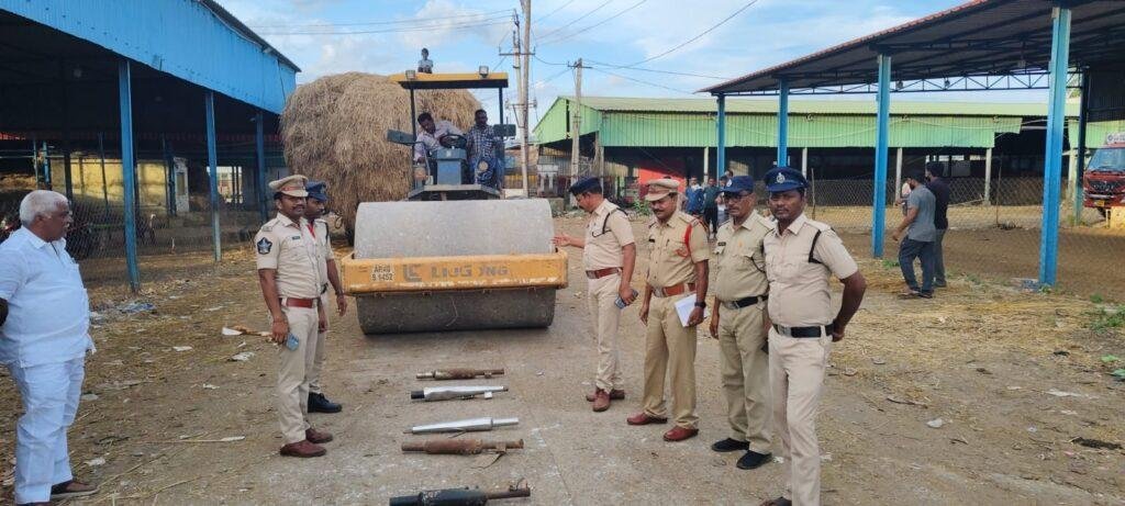 బుల్లెట్ వాహనాల నాయిస్ సైలెన్సర్లపై పోలీసుల చర్యలు