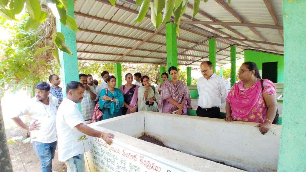 తడి–పొడి చెత్తను వేరు చేయాలి వి.పి.ఆర్. కండ్రిక ఎస్‌డబ్ల్యూపీ షెడ్‌లో పరిశీలన